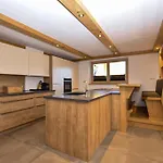 Kirchberg Appartement *